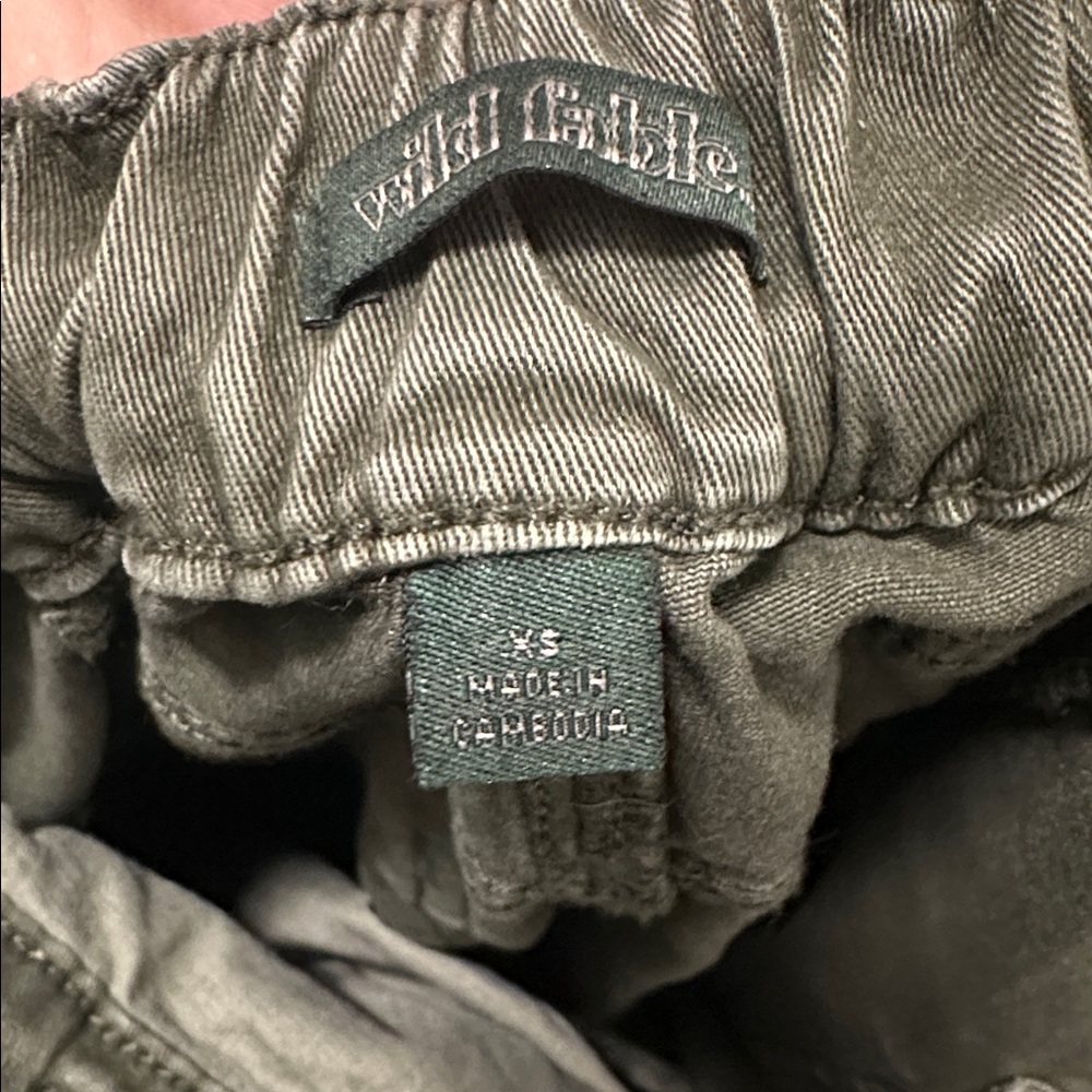 Wild Fable Dark Green Cargo Pants - Picture 5 of 6